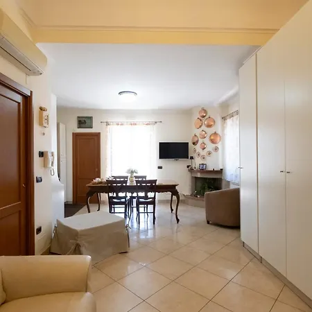 A Casa Dei Nonni Pompeya
